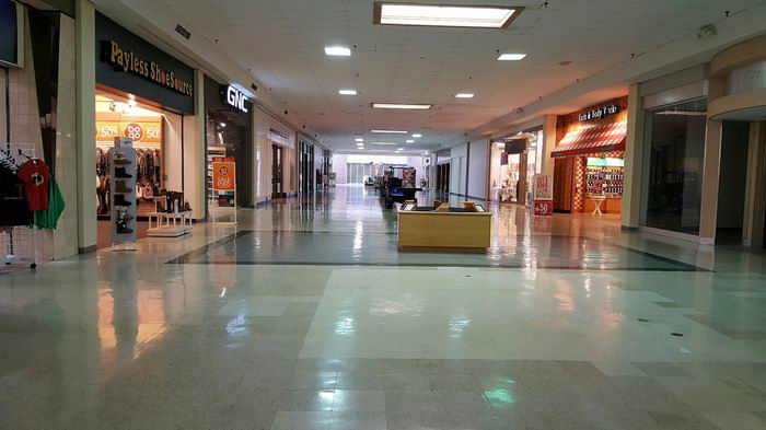 Adrian Mall - Old Photos From Facebook Page On Mall (newer photo)